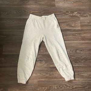 Lululemon Relaxed High-Rise Joggers